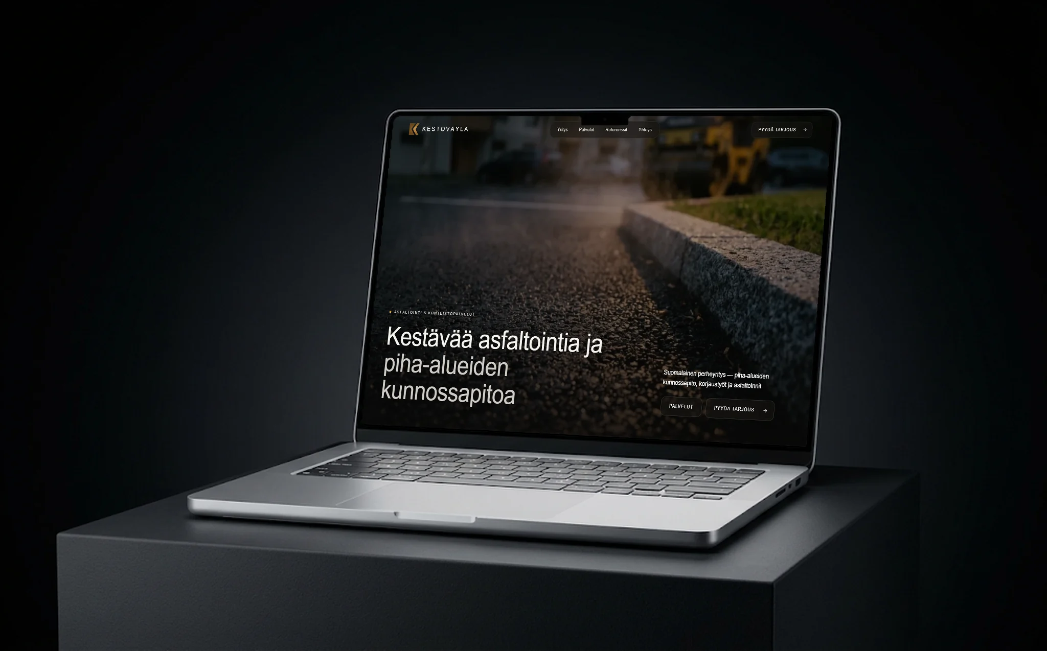 Yrityksen kotisivut Jyväskylässä, mockup läppärin ruudulla